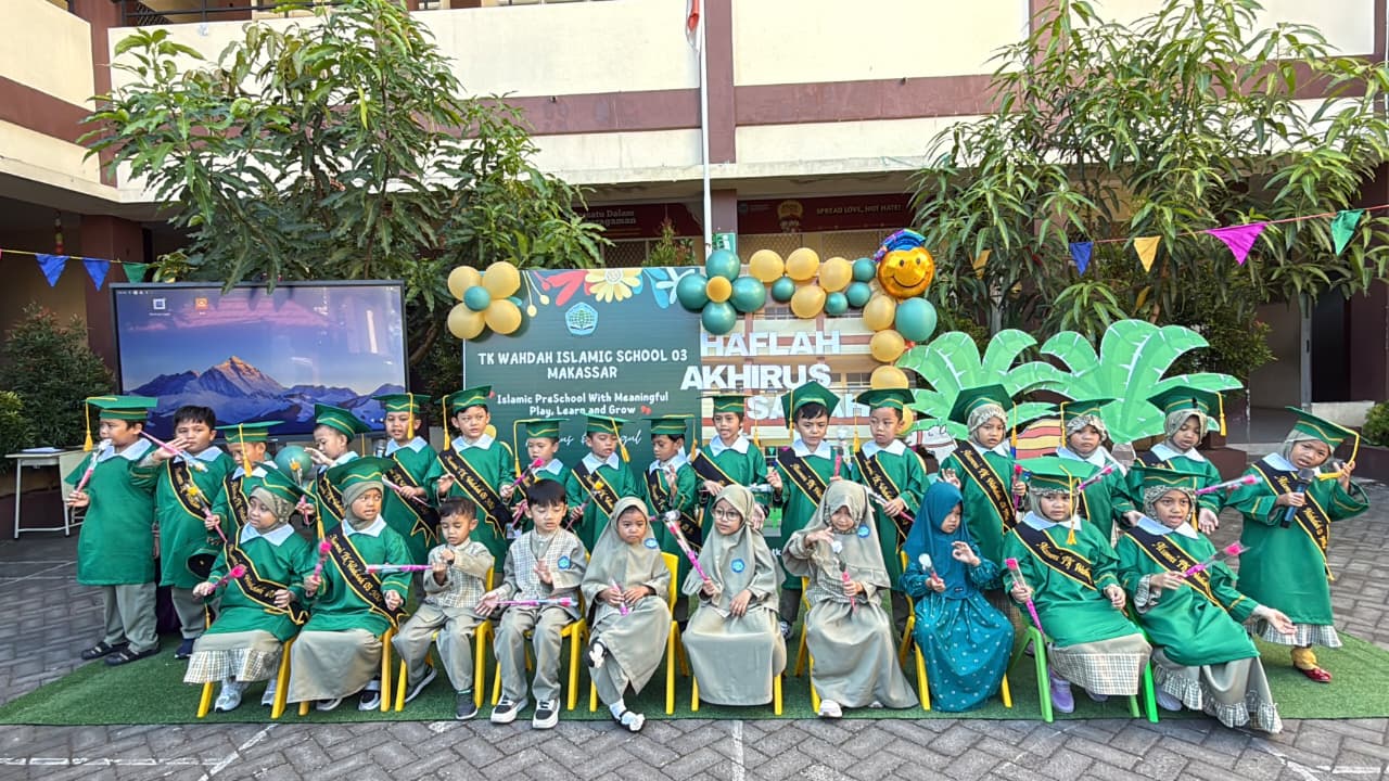 Haflah Akhirussanah III TK Wahdah Islamic School 03 Berlangsung Khidmat dan Penuh Haru